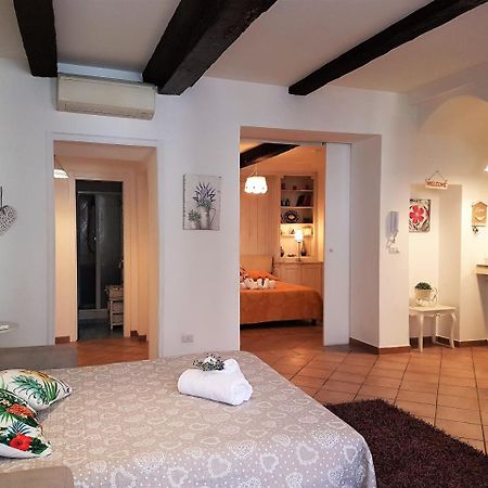 Il Salotto Di Via Giulia Apartment Rome Exterior photo