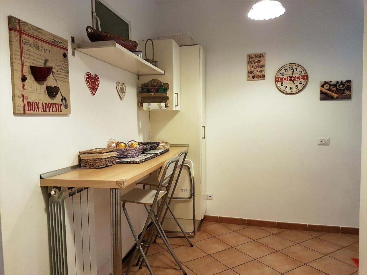 Il Salotto Di Via Giulia Apartment Rome Exterior photo