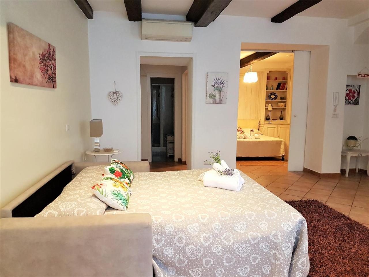 Il Salotto Di Via Giulia Apartment Rome Exterior photo